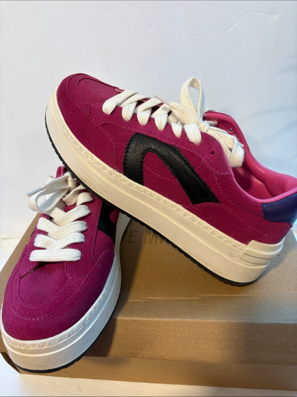 Steve Madden Kickflip Pink Suede Platform Sneakers with Black Accent - Picture 9 of 12